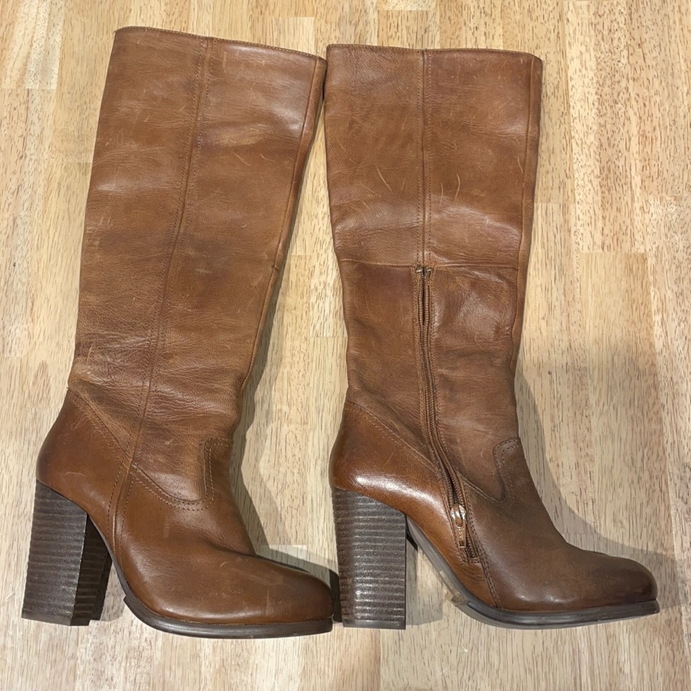 Steve Madden ‘Hudsun’ boots